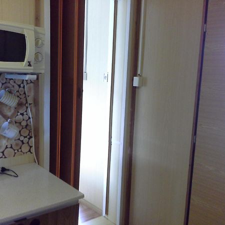 Utulny Privat Apartment Velky Meder Exterior photo