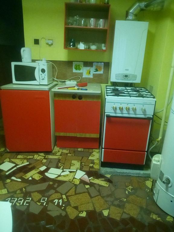 Utulny Privat Apartment Velky Meder Exterior photo